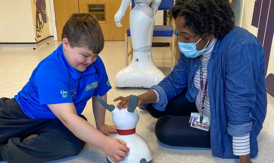 Sheffield Children’s Hospital hosts robot study for paediatrics